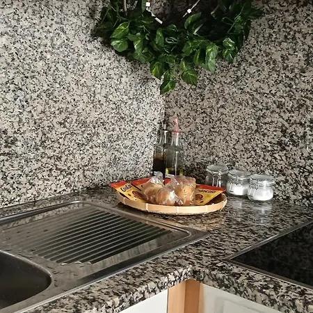 아파트 O Pisino *